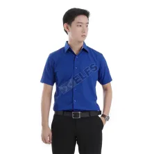 KEMEJA PENDEK Kemeja Pendek Pria Reversible Cuff Biru Tua